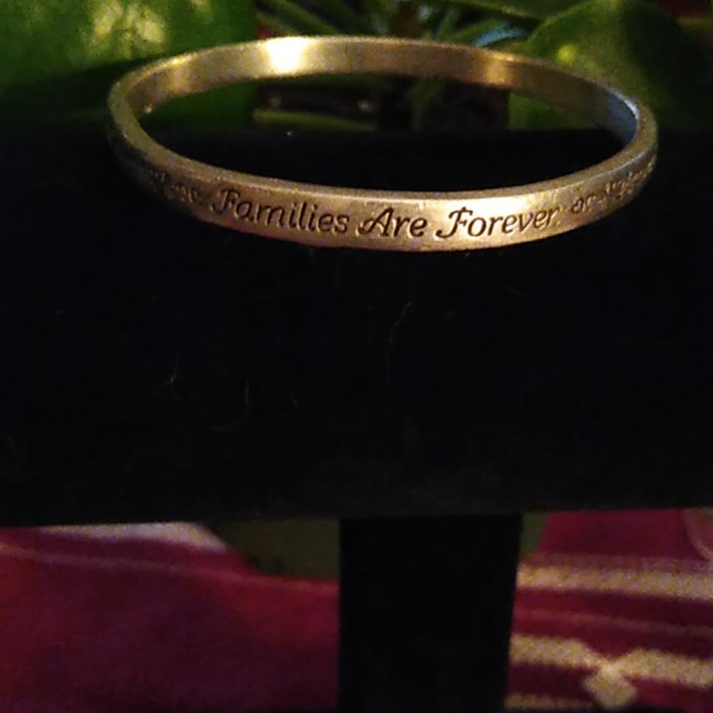 Pewter bracelet 🌺